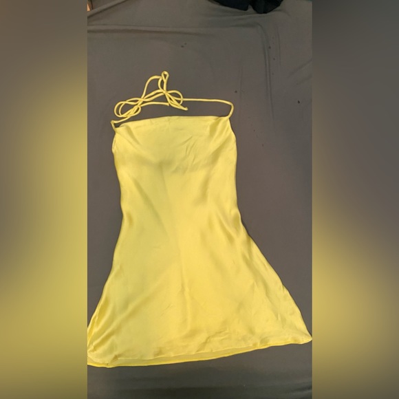 Zara NWT Satin Mini Dress Yellow - Picture 4 of 5